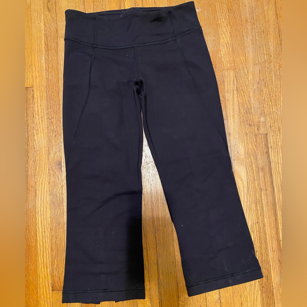 Lululemon 21’ crop leggings